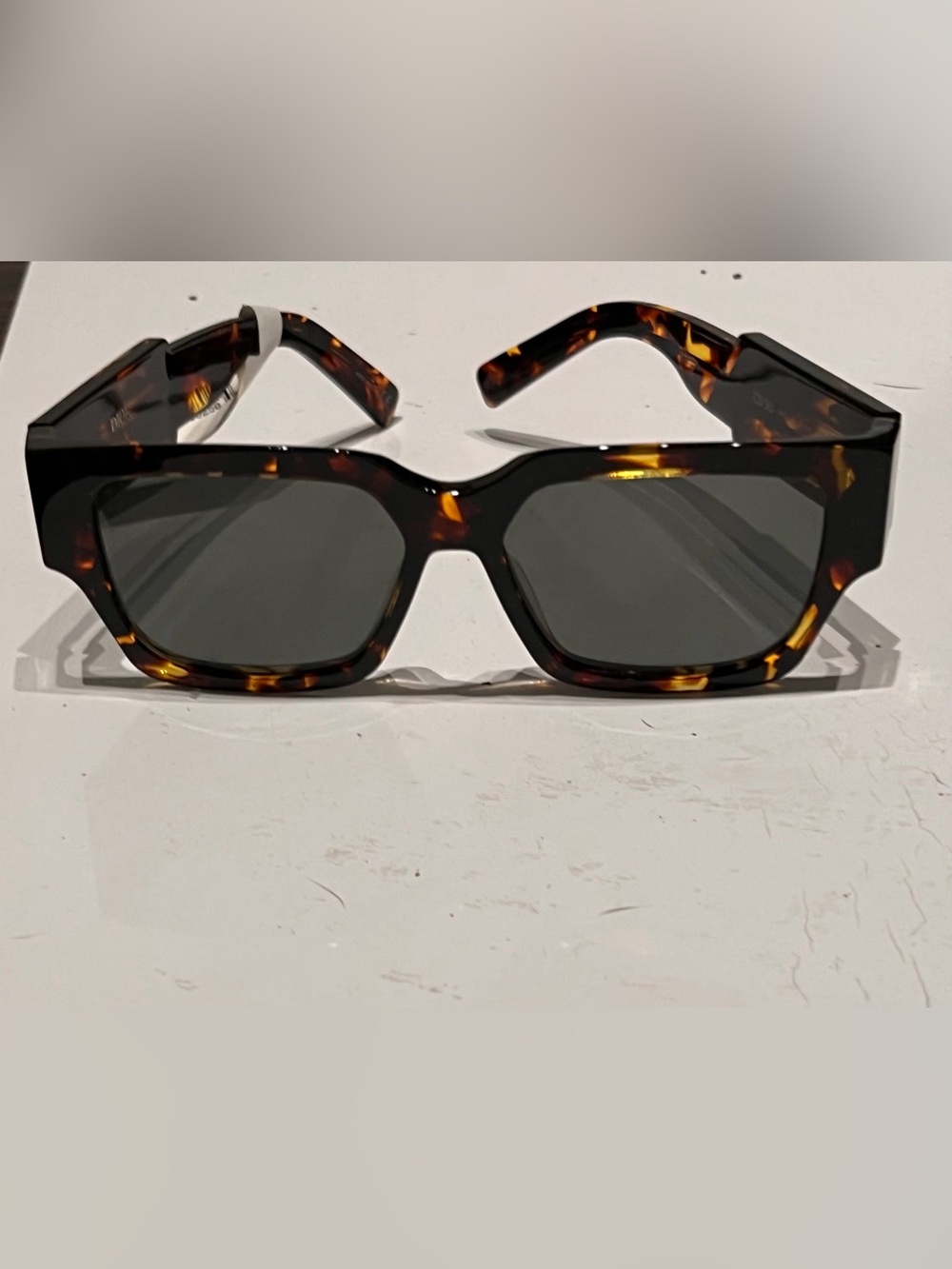 BNWT DIOR TORTOISESHELL SUNGLASSES